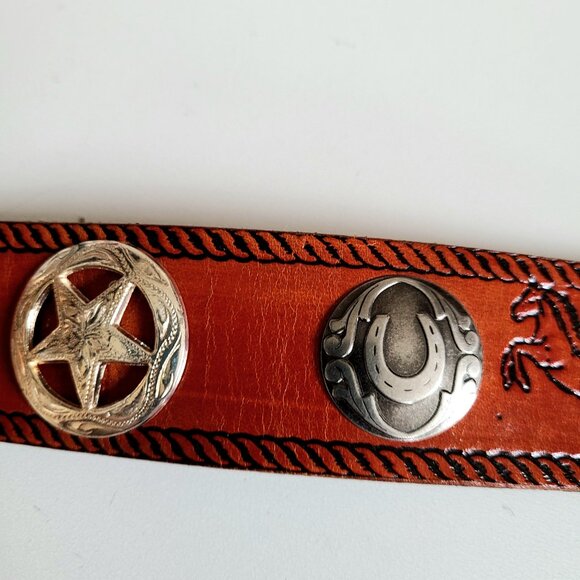 Handmaid McNeill leather belt Western design with horses and metal details. - Picture 10 of 10